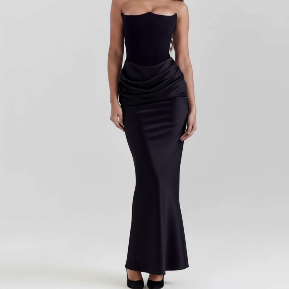 Rosalind - Black Maxi Dress with Sculpted Strapless Corset